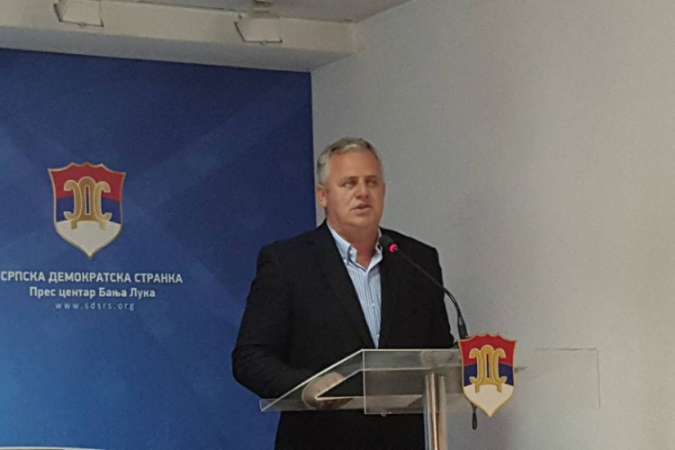 Stanić: Pozivamo SNSD da održi referendum