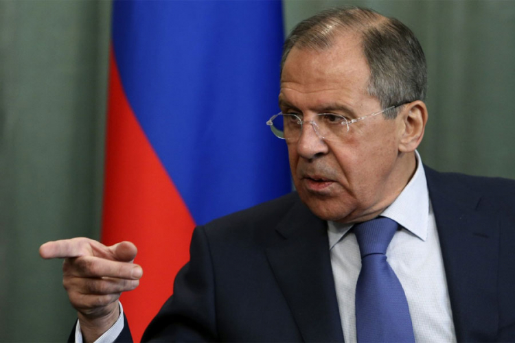 Lavrov: Pritisak na Srbiju kao na Ukrajinu pred "Majdan"