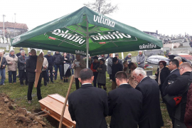 Islamska zajednica nije dozvolila ateistički obred: Posljednjem ...