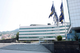 Naknade poslanika dolaze na sud javnosti
