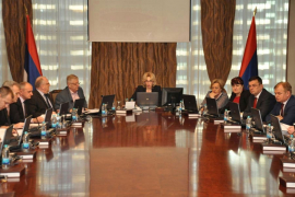 Prednacrt programa ekonomskih reformi: Rast BDP-a i plata u naredne tri ...