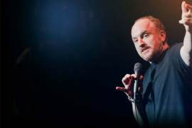 Poznati komičar optužen za seksualno uznemiravanje