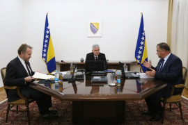 Predsjedništvo BiH prihvatilo poziv Vučića