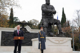 Putin otkrio spomenik ruskom caru na Krimu
