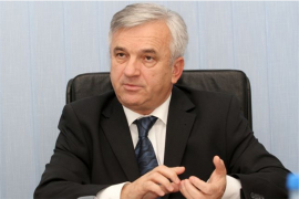 Čubrilović: Izjave Izetbegovića o mogućnostima rata upućene ...