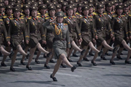 Elitne žene snajperisti čuvaju Kim Džong Una, djeluju kao civili i ...