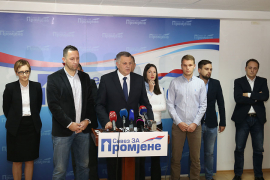 Opozicione stranke formirale Klub odbornika