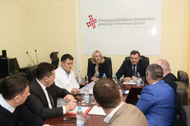 Dodik: Krajem naredne godine završetak rekonstrukcije UKC RS