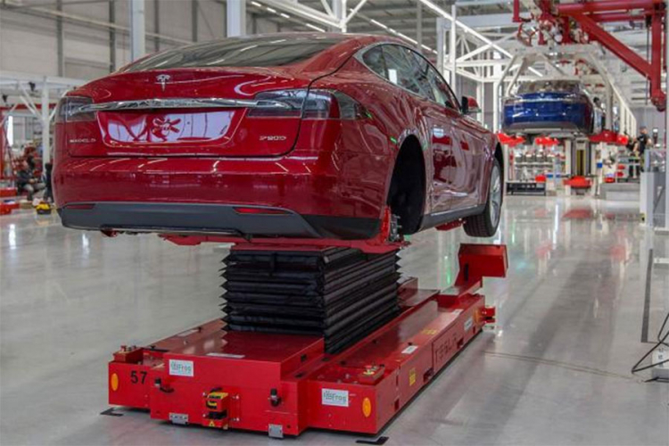Teslini automobili stizaće i iz Kine