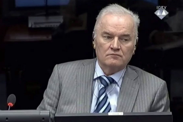 Mladićev branilac: General sve lošije jer ga liječe pogrešno