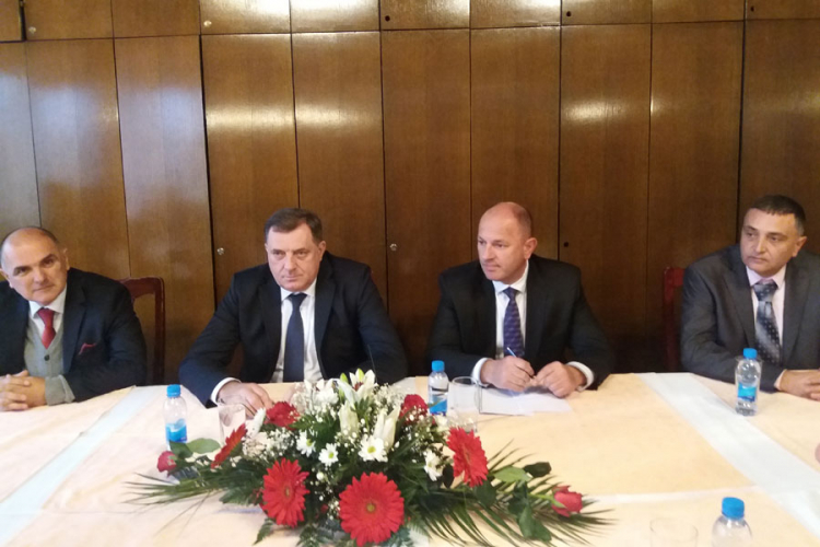 Dodik: Proizvodnja u RiTE "Gacko" neće biti sporna
