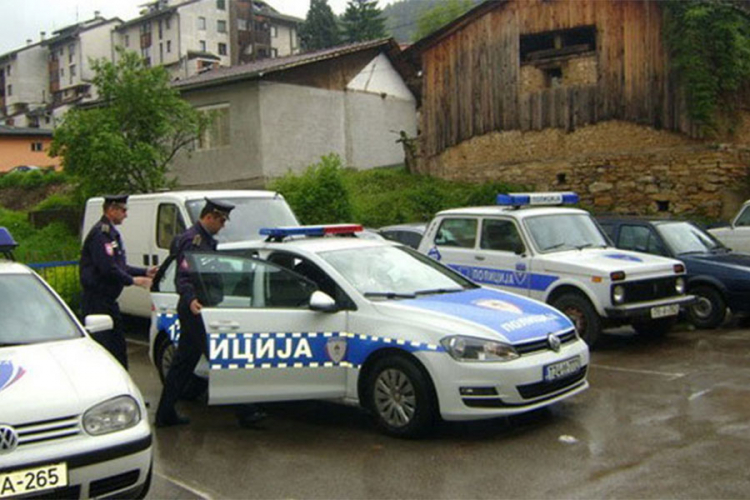Pretresi u Foči: Zbog pranja novca uhapšeno 11 lica