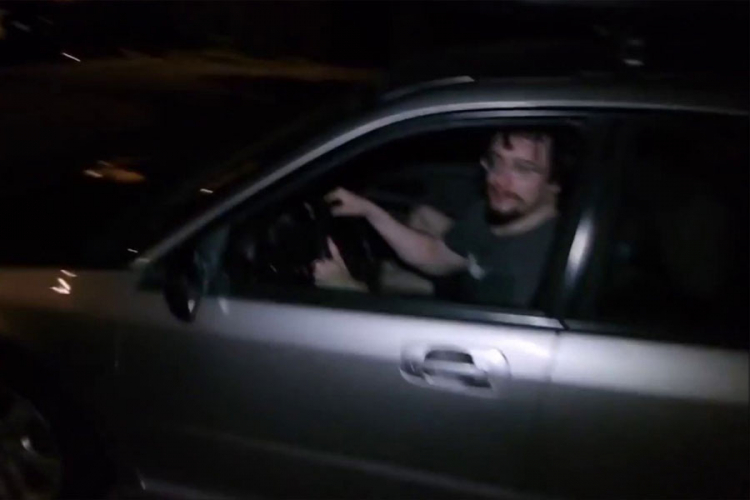 Zabio se automobilom u studente u Francuskoj
