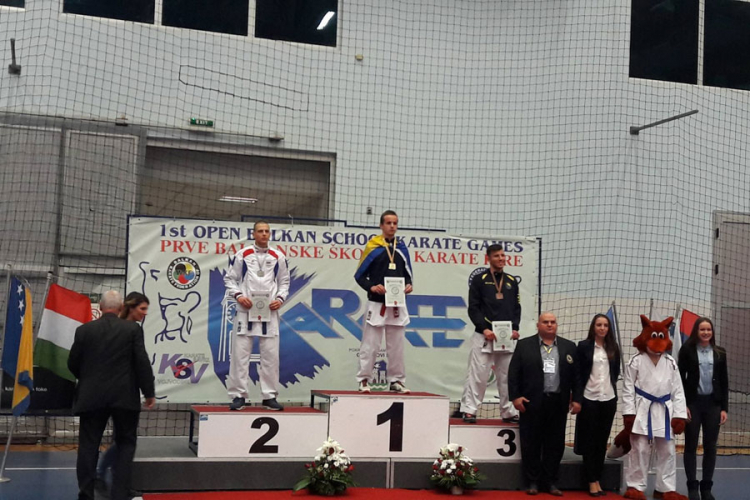 Mladim bh. karatistima 27 medalja