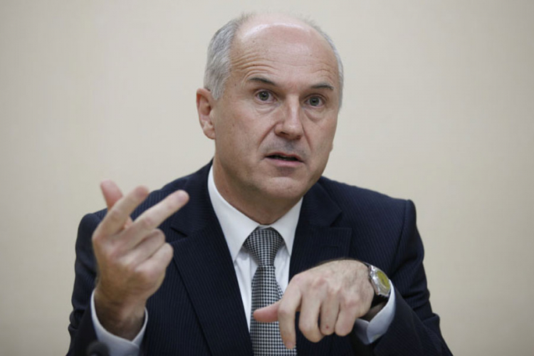 Incko: Suverenitet BiH ne može biti predmet rasprave