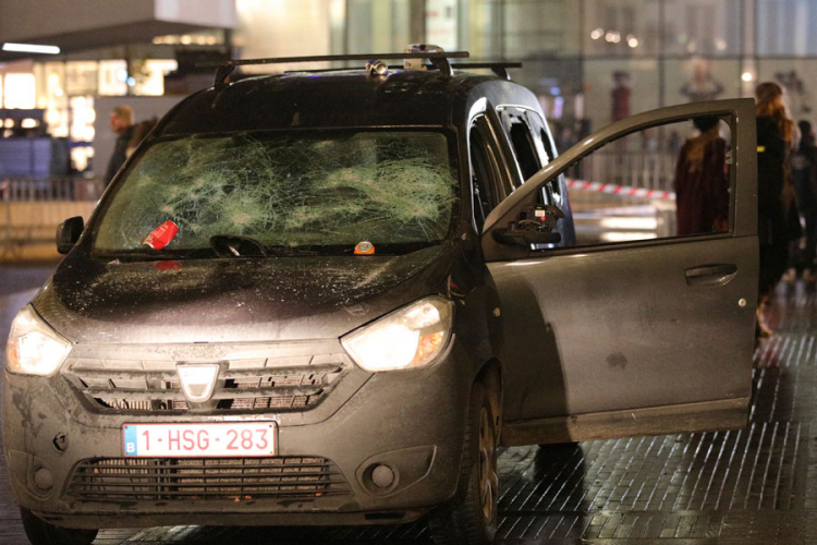 Neredi na skupu jutjubera u Briselu, 16 uhapšeno