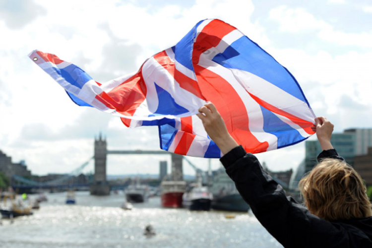 London duplira ponudu za izmirenje prema EU, ali traži početak pregovora o trgovini