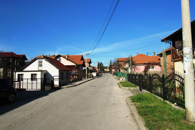 Srednjoškolac se ubio očevom sačmaricom