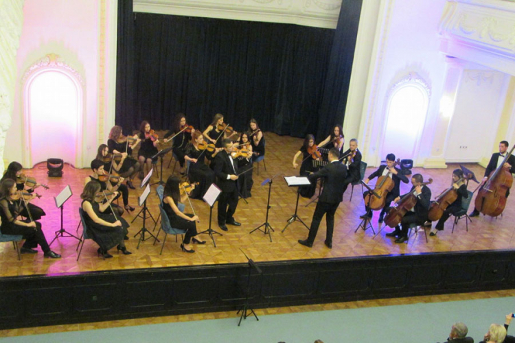 Banjalučka filharmonija oduševila kod kuće