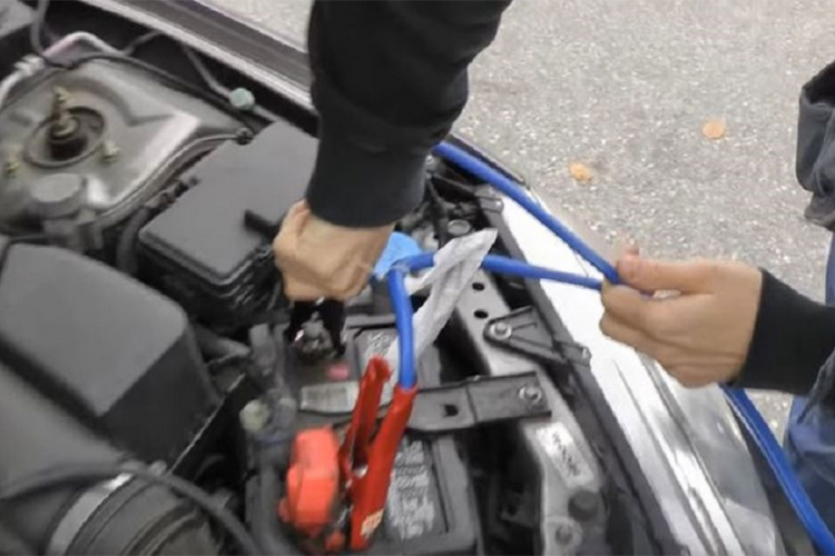 Jedini ispravan način paljenja automobila na minusima