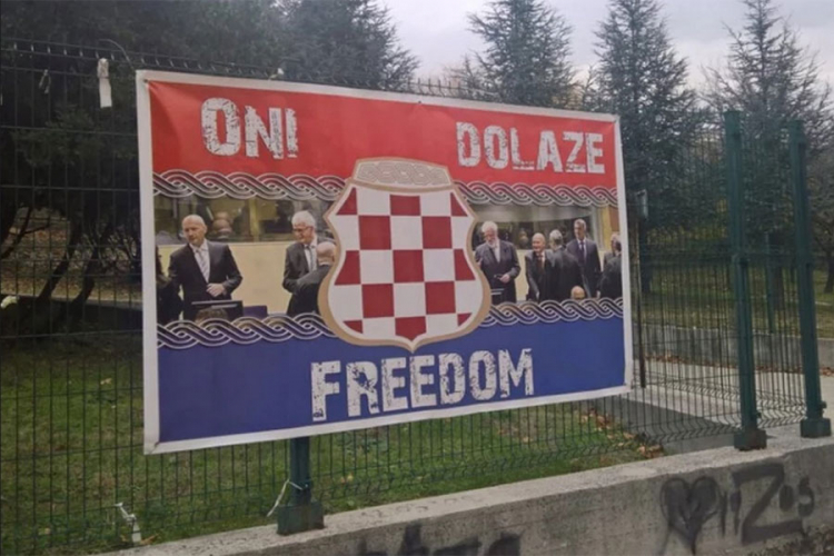 Mostar oblijepljen plakatima uoči presude šestorki