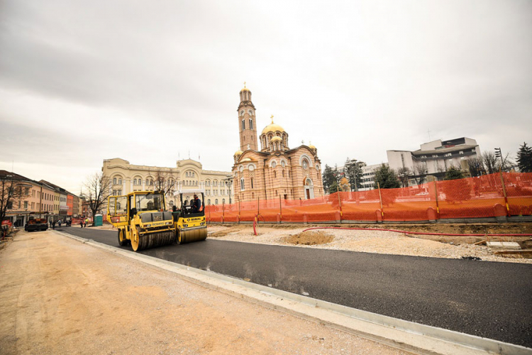 Počelo asfaltiranje "parkića" u Banjaluci