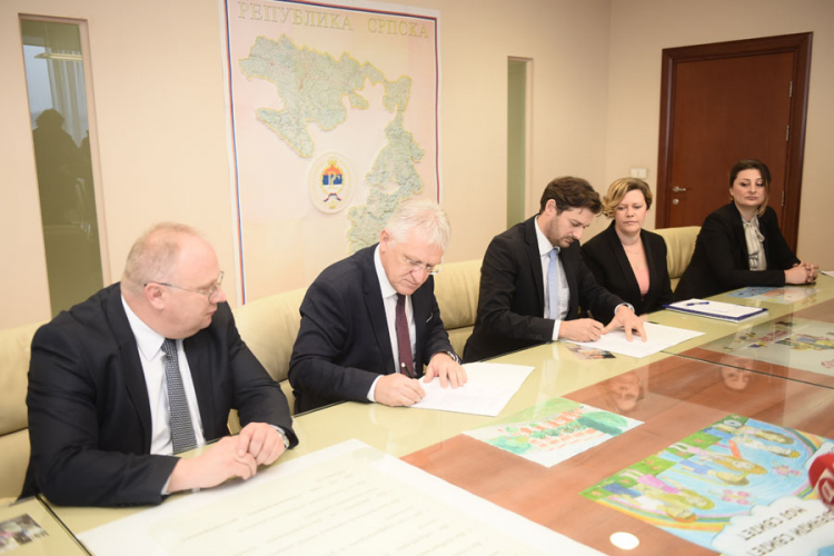 IMC Banjaluka postao centar izuzetnosti, u toku pregovori za smanjenje cijena radioterapije