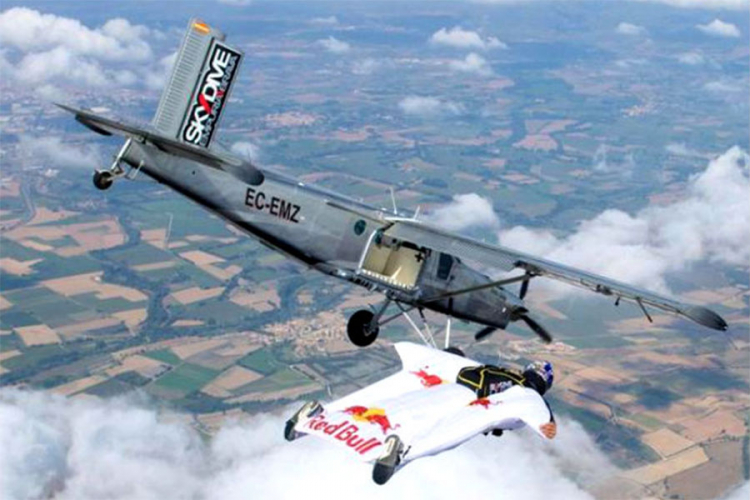 Skočili sa planinskog vrha, pa “uletjeli” u avion