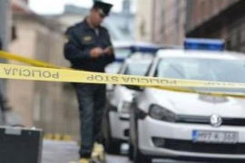 Ukradeni novac i automobil na benzinskoj pumpi