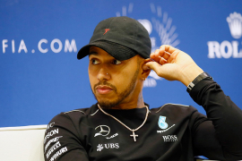 Hamilton: Fanđo OK, ali bez poređenja sa Šumaherom