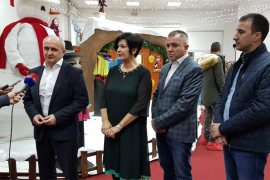 Uručeni paketići djeci aktivista Socijalističke partije u Banjaluci