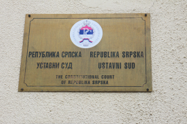 Ministri nezakonito obračunali naknade za prevoz