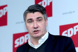 Milanović: Srbijom vlada "čaršijska politika"
