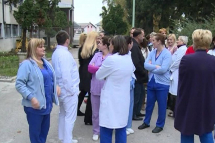 Ljekari i stomatolozi u USK prekinuli štrajk