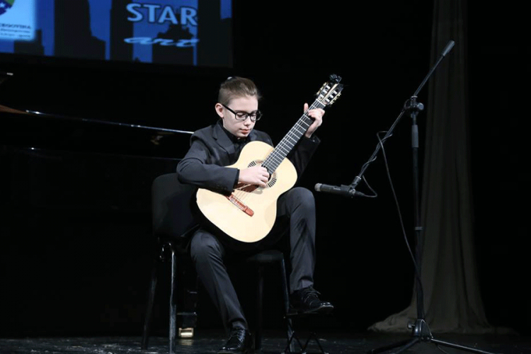 Koncert "Notama kroz svijet" održan u Tuzli