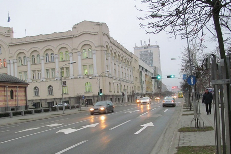Vlažni kolovozi, poledica u planinskim predjelima