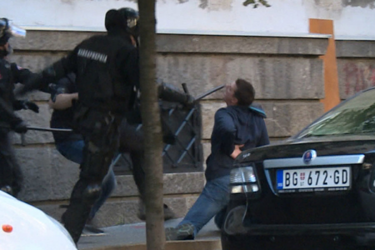 Žandarmi osuđeni za napad na Vučićevog brata