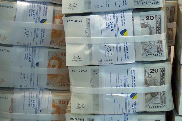 Naplaćeno 428 miliona KM poreza više nego za 11 mjeseci 2016.