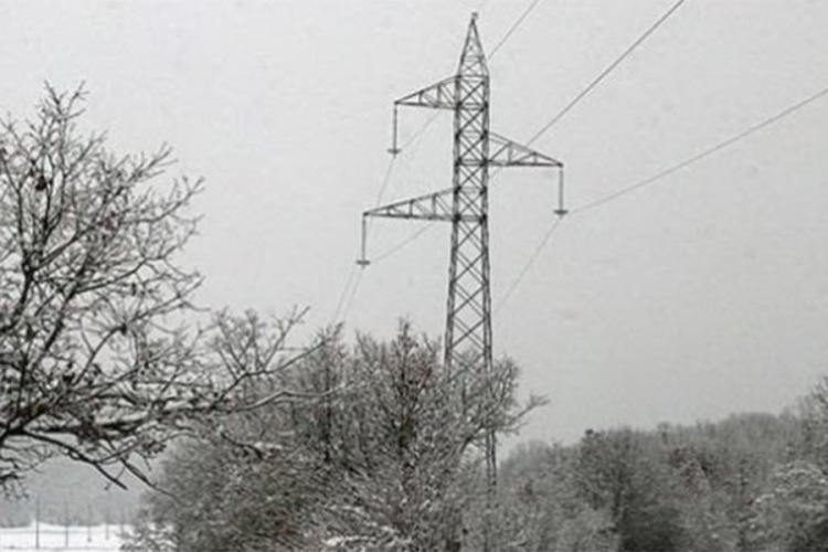 Foča opet bez struje, kvarove izazvao snijeg