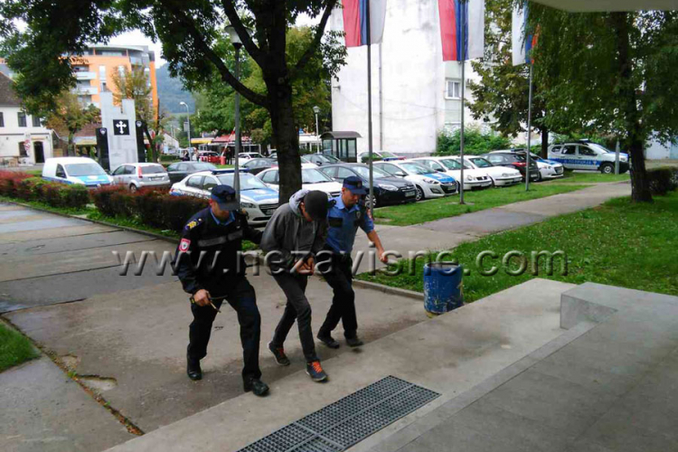 Deset Banjalučana optuženo za prodaju droge