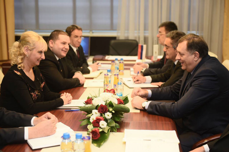 Dodik: Izraditi poseban zakon o geodetskoj upravi
