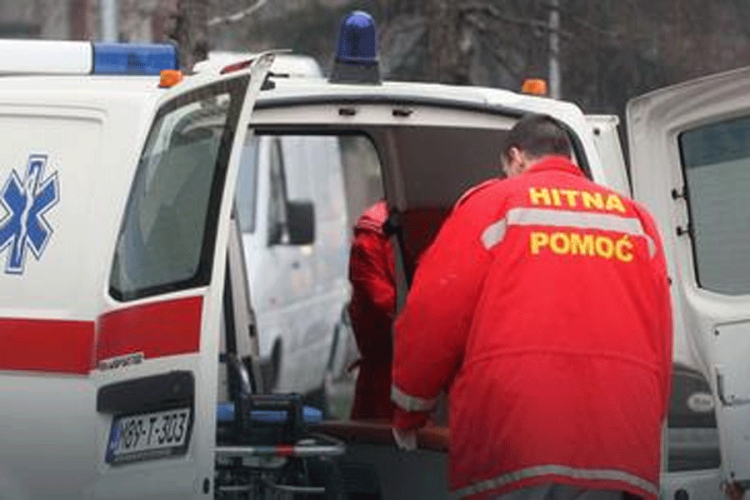 Muškarac iz Širokog Brijega prerezanih vena pronađen u polju