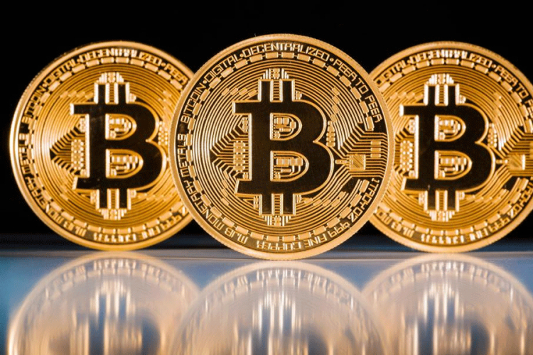Veliki pad vrijednosti bitcoina, upozorenje na rizik ulaganja