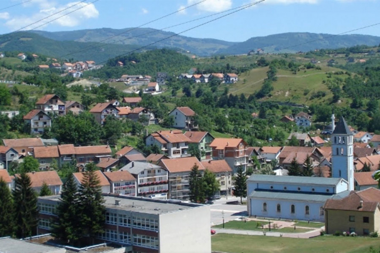 Praznični poklon: Sugrađanima platio dugove za struju