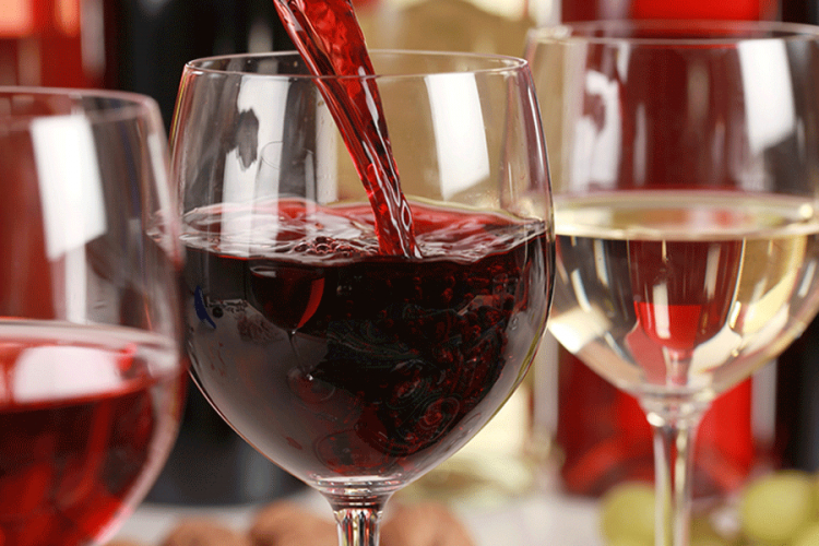 Kinezi kupuju sve više vina vrhunskog kvaliteta