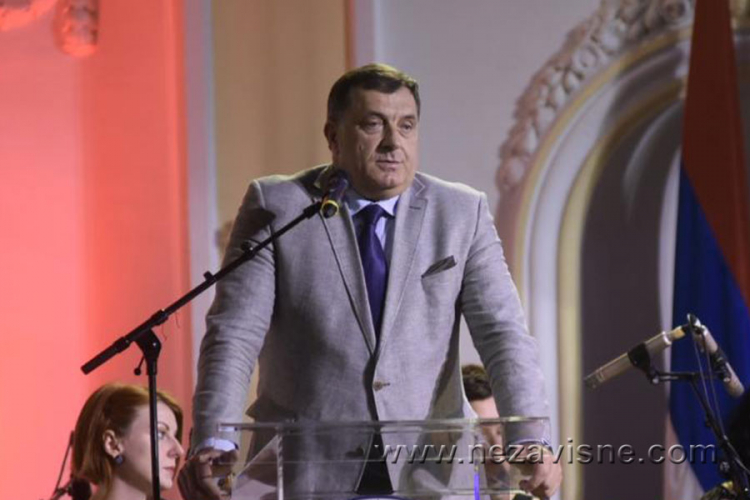 Dodik dobitnik povelje Matice iseljenika i Srba u regionu