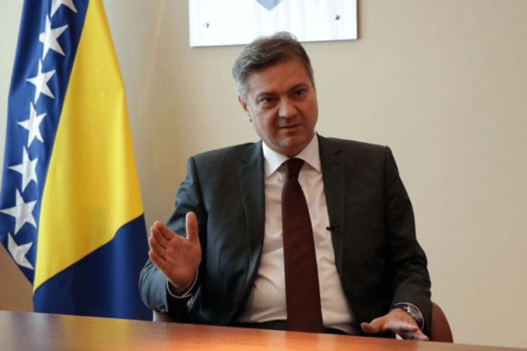 Zvizdić: Nema dezintegracije BiH ni promjene granica na Zapadnom Balkanu