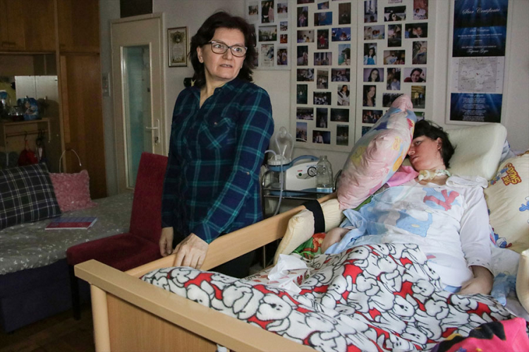 Gajići u borbi protiv Laforine bolesti: Nemamo pravo stati, ne možemo se prestati boriti