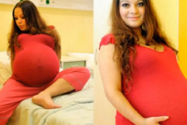 Rodila petorke začete prirodnim putem