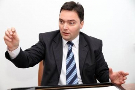 Košarac: Izetbegović diktira poteze Saveza za promjene